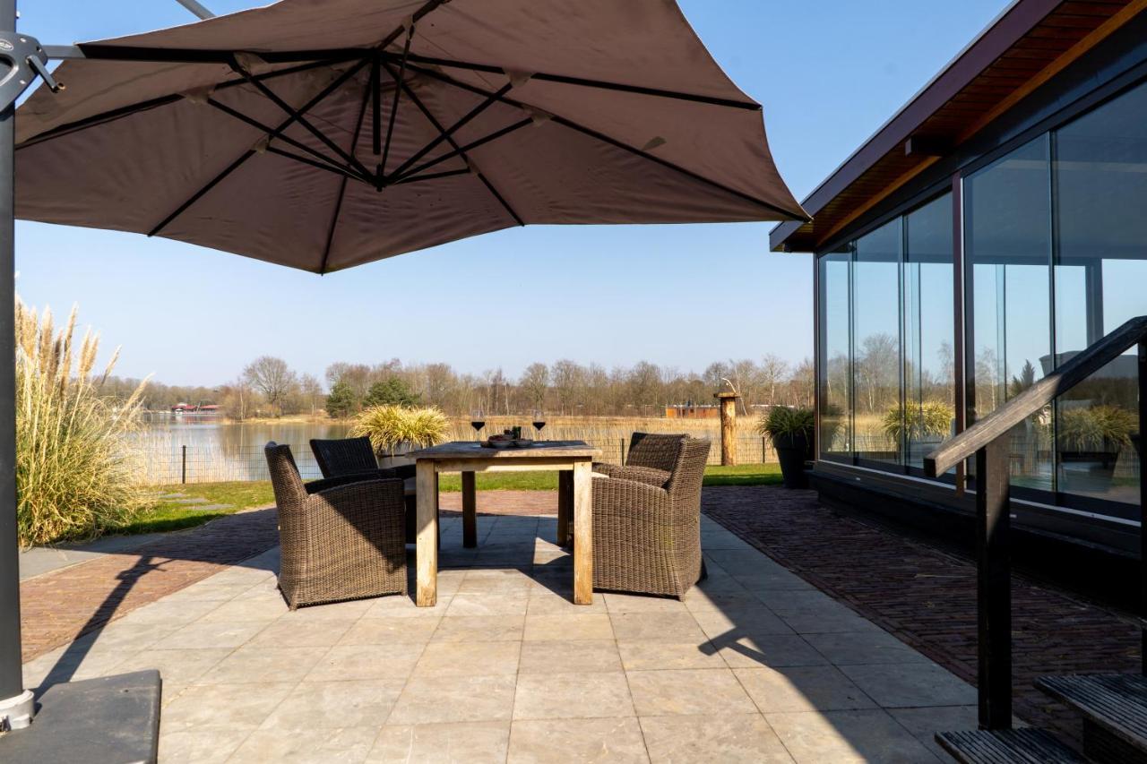 Drents Genieten - Riegheide Met Prive Jacuzzi Villa Erm Luaran gambar
